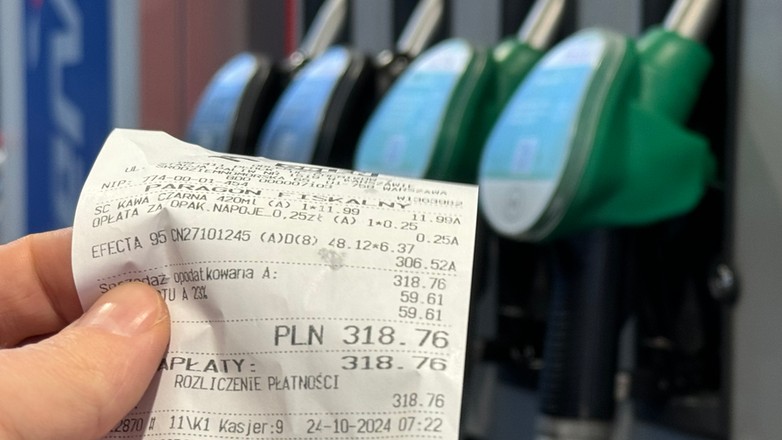 Tankowanie samochodu