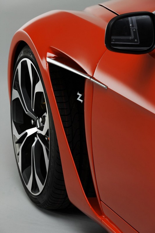 Aston Martin V12 Zagato trafi do produkcji