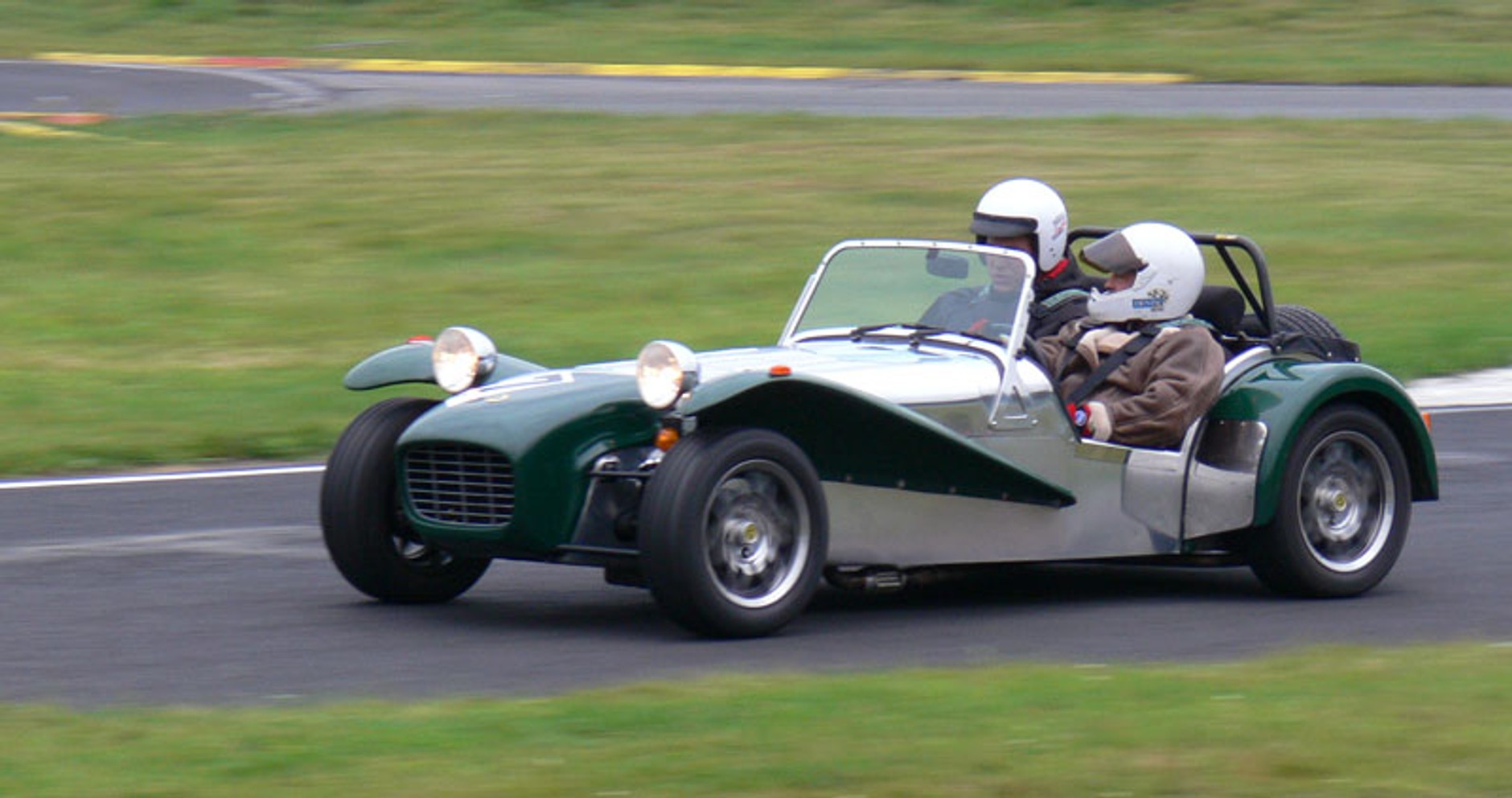 Caterham 7 Roadsport – wrażenia z jazdy