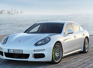 Drugie wcielenie Porsche Panamery
