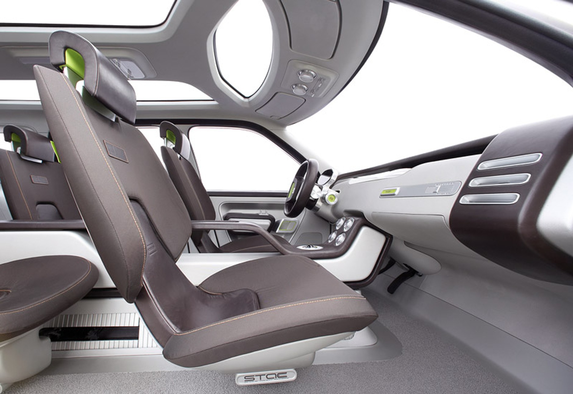 Detroit 2008: Ford Explorer America - oszczędniejszy olbrzym