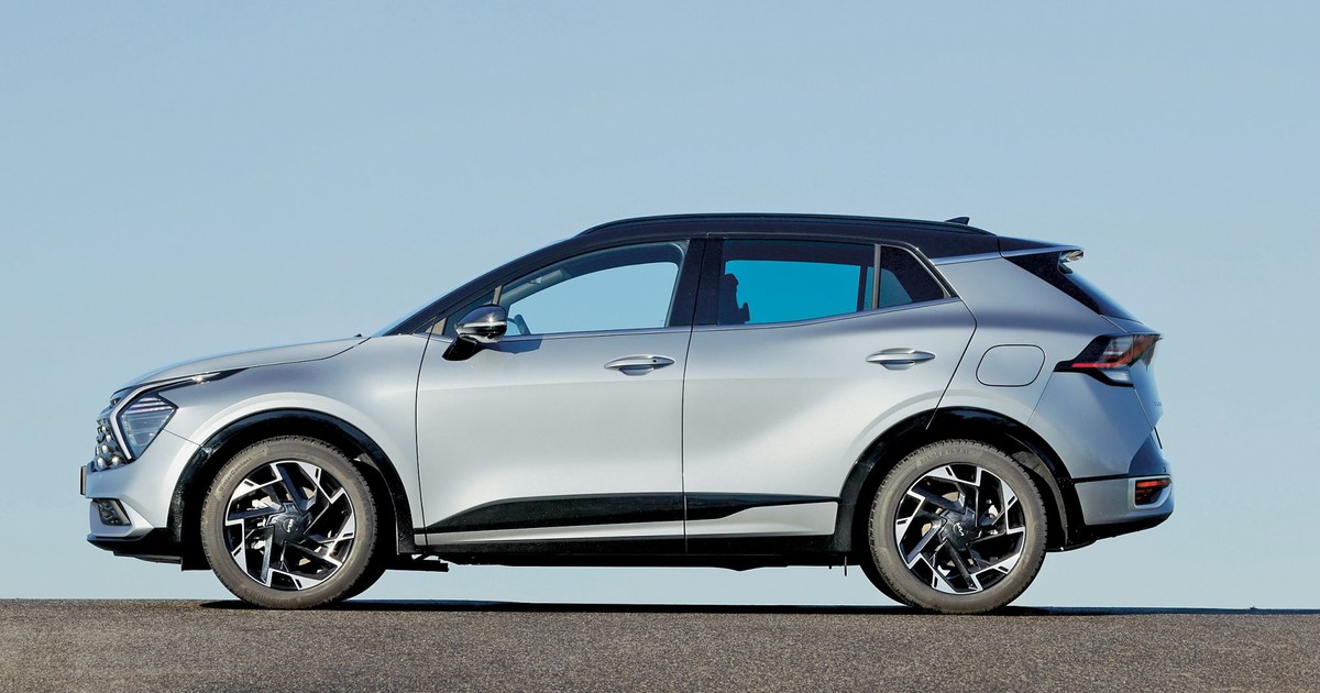 Kia Sportage 1.6 T-GDI 48 V DCT AWD 180 KM Cena 187 900 zł