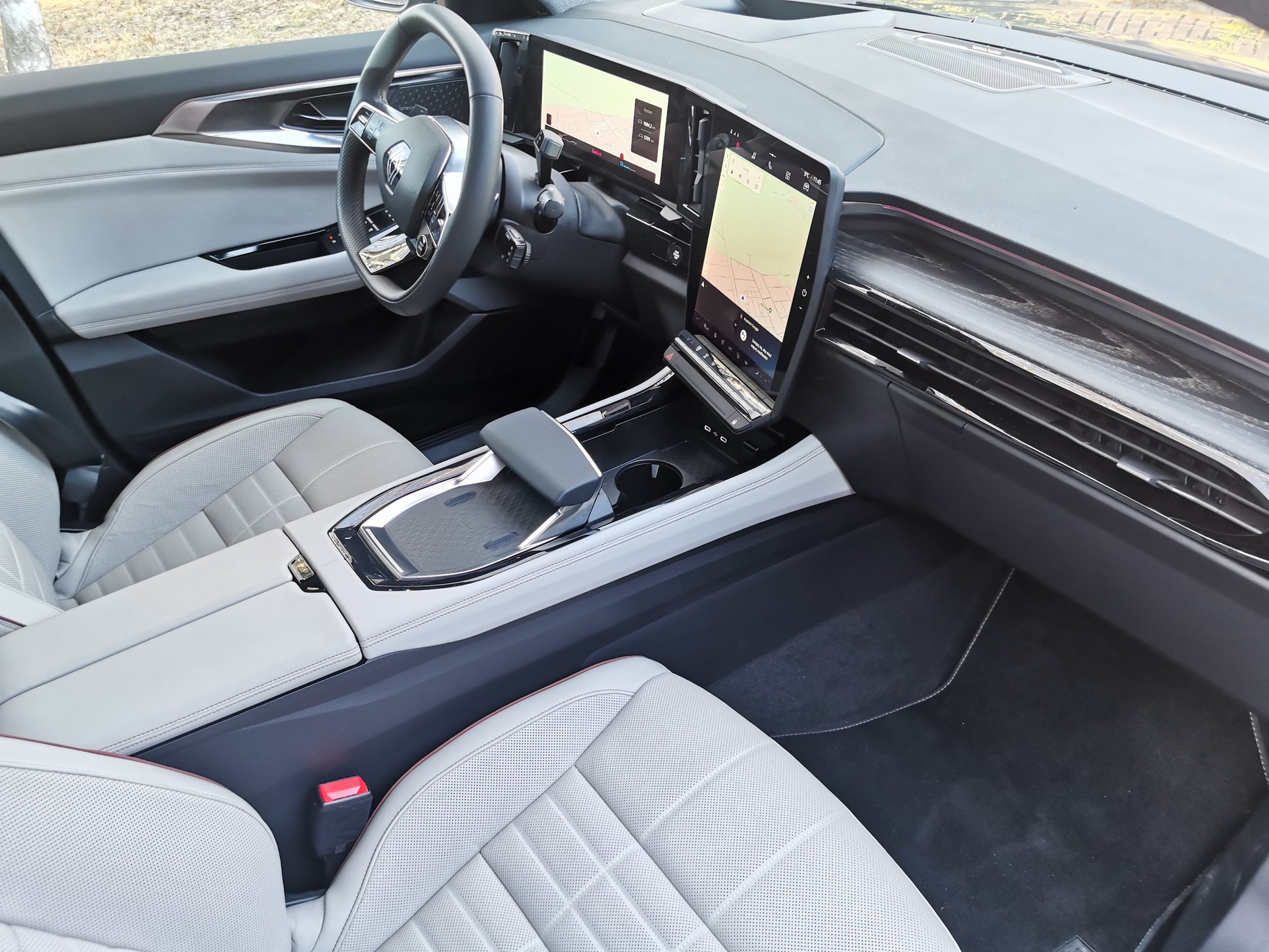 Renault Espace SUV (2024)