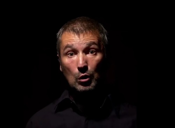 Zginął jego przyjaciel, on ma uraz mózgu. Znany dziennikarz apeluje [WIDEO]