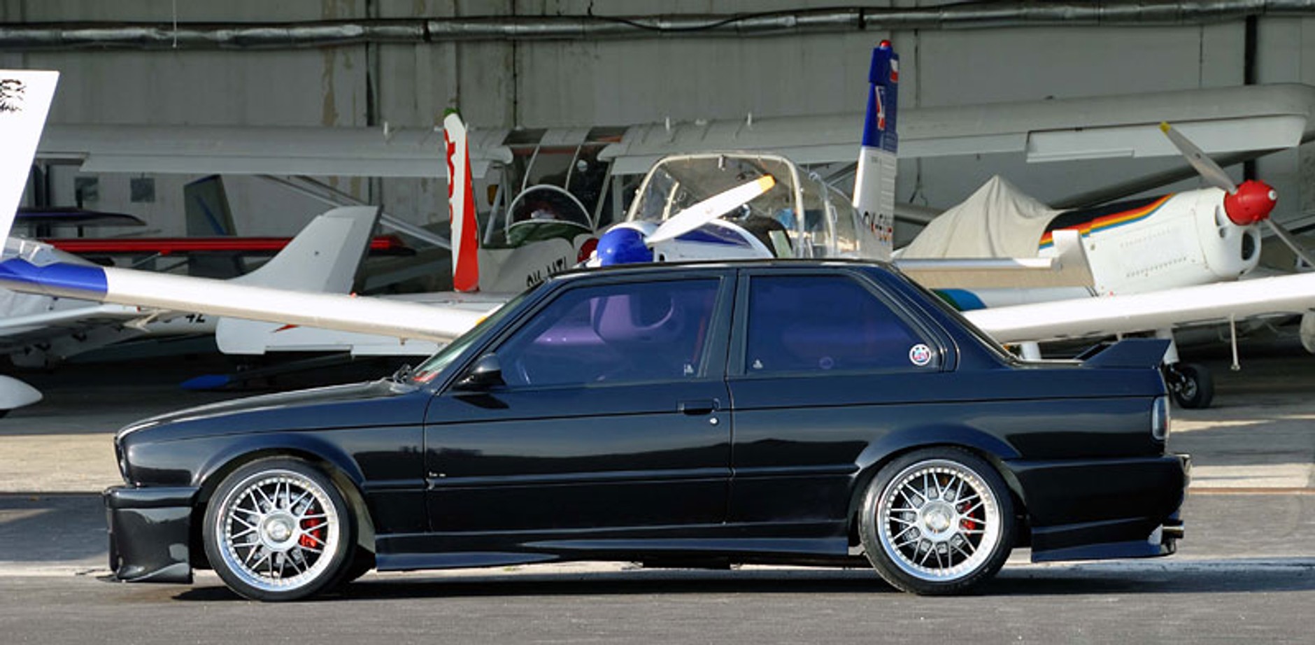 Garaż tunera: BMW 318is – forever young