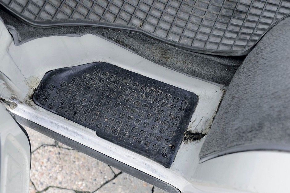 Volkswagen Multivan T3 Whitester - wersja limitowana z ostatniego roku produkcji w Niemczech