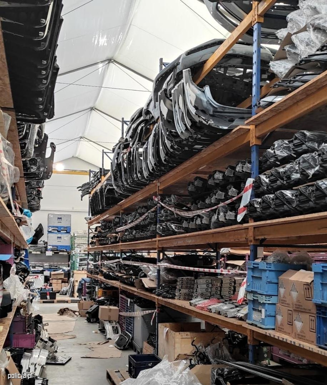 Policjanci rozbili poznańską szajkę złodziei naczep