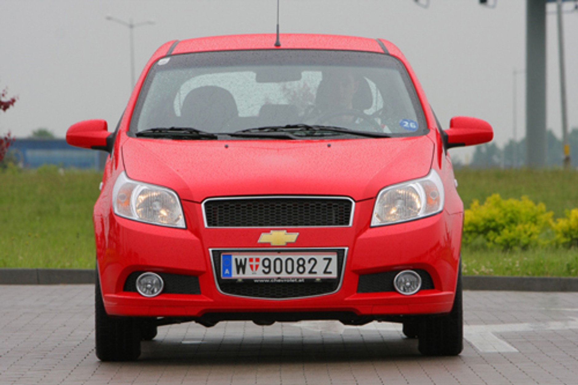 Chevrolet Aveo kontra Peugeot 207 i Toyota Yaris - Luksus poproszę. Tanio!