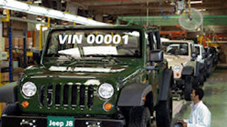 Jeep J8 już w produkcji - nie tylko dla wojska