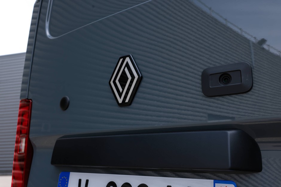 Renault Master 2024