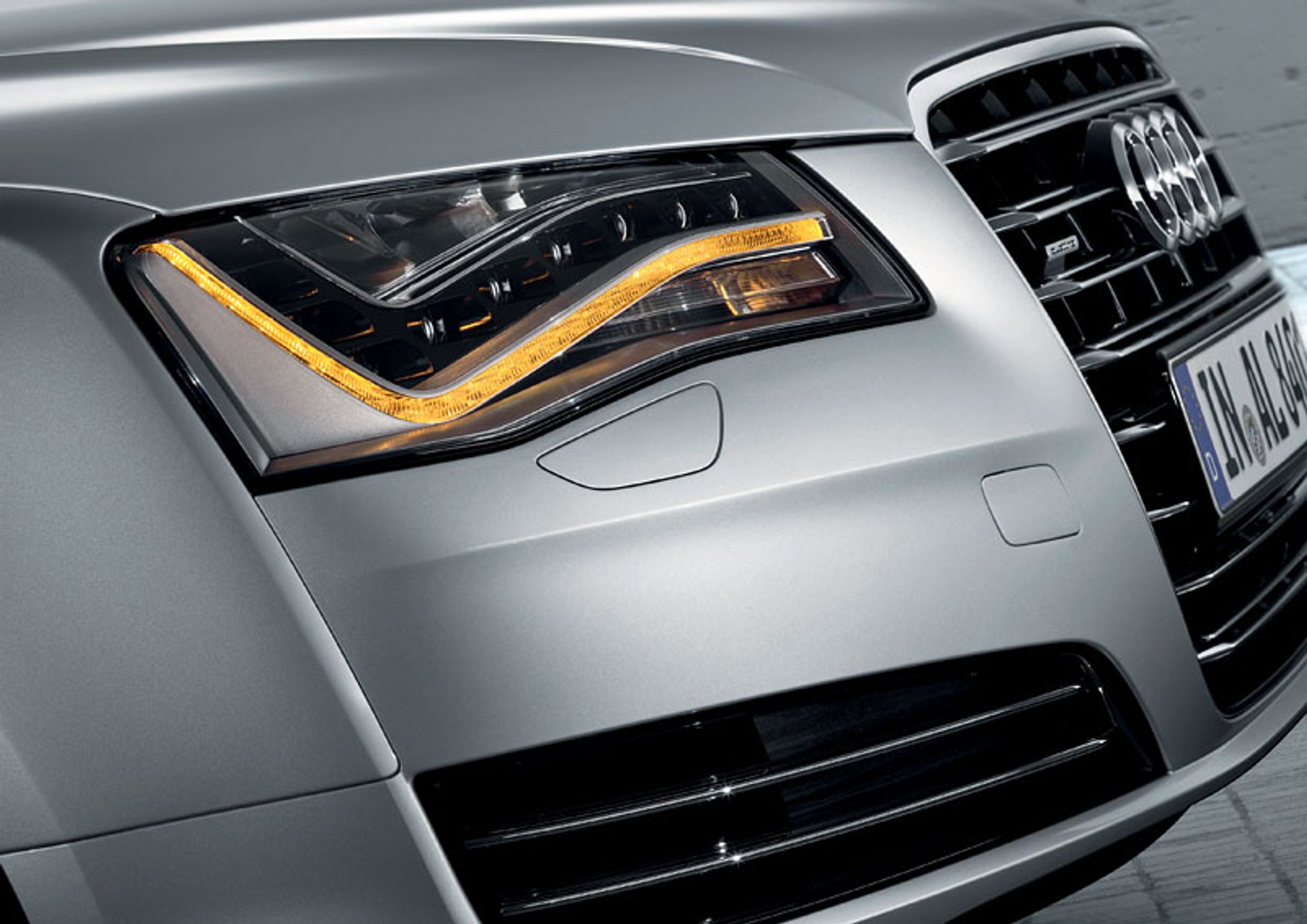 Pekin 2010: Audi A8 L W12 quattro – 500 KM i większy komfort dla Chińczyków