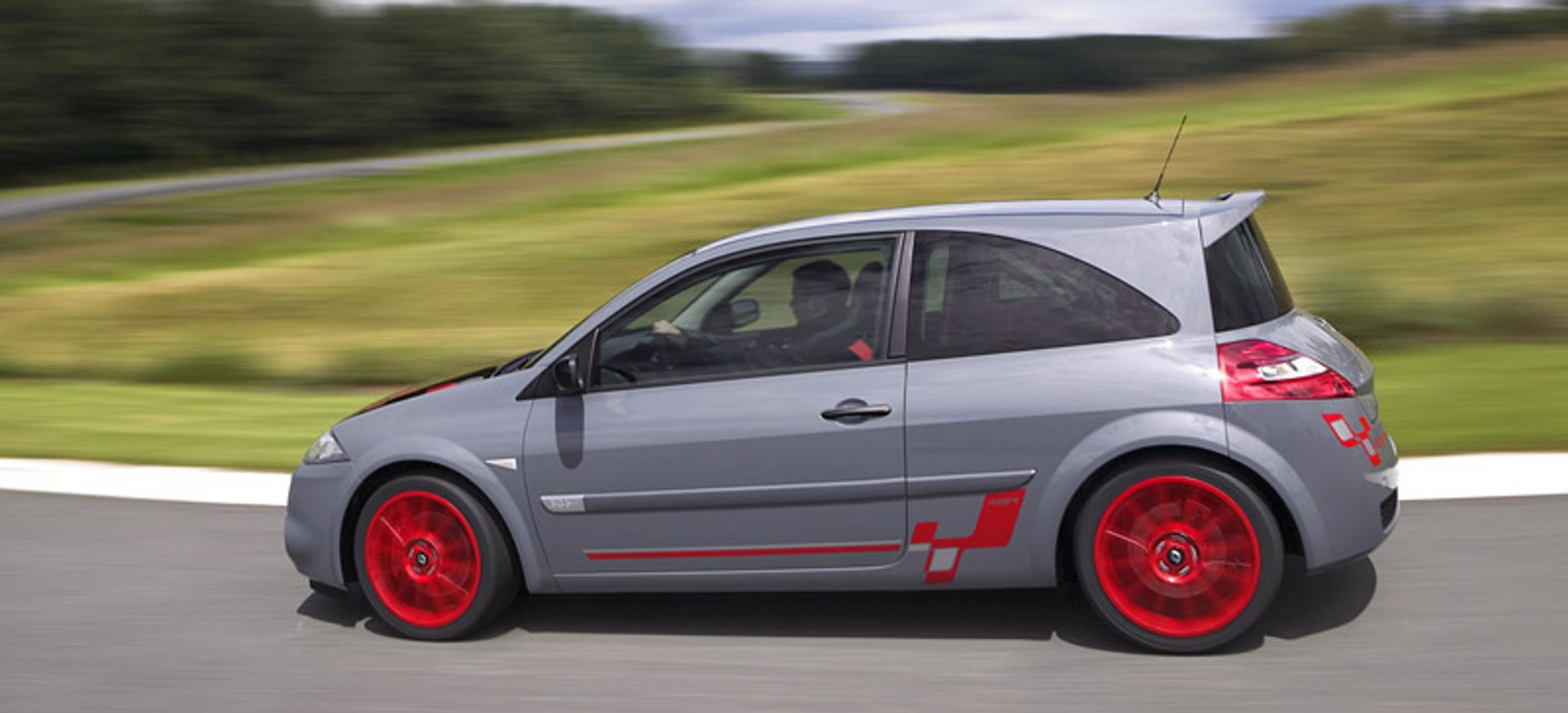 Renault Mégane R26.R: moda na szczupłość