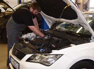Używane auto z LPG: droższe czy tańsze?
