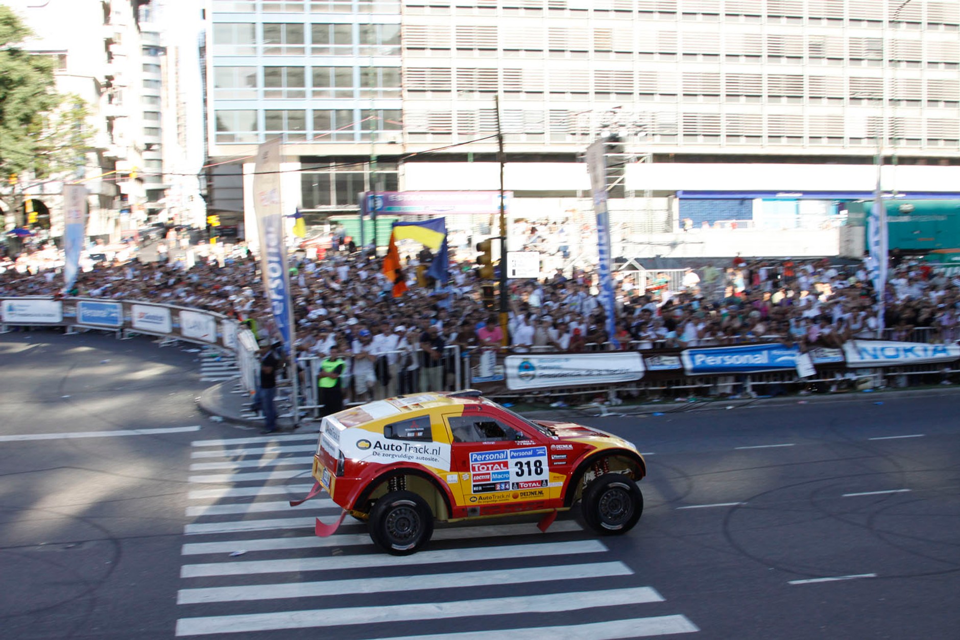 Rajd Dakar 2011 już wystartował - fot. Rallyworld©Willy Weyens