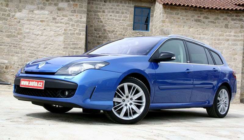 Renault: pierwsze wrażenia z jazdy Laguną GT