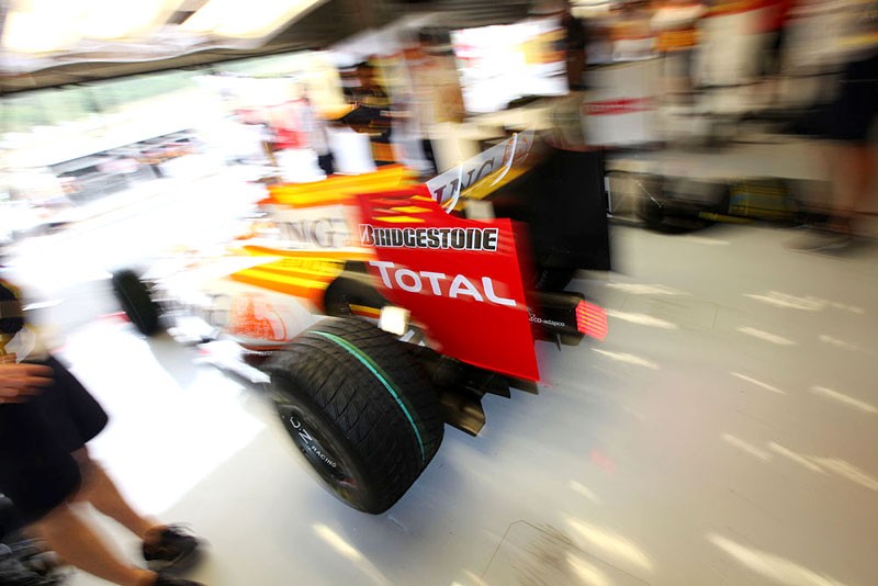 Grand Prix Europy 2009: Formuła 1 od kulis - fotogaleria Jiří Křenek