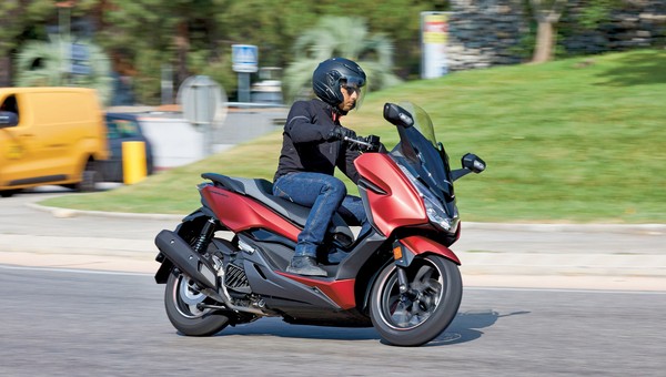 Kategorie prawa jazdy - wyjaśniamy kiedy można jeździć motocyklem