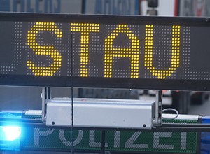 Jeśli wybierasz się na zachód, omijaj Niemcy! W weekend będą tam gigantyczne korki