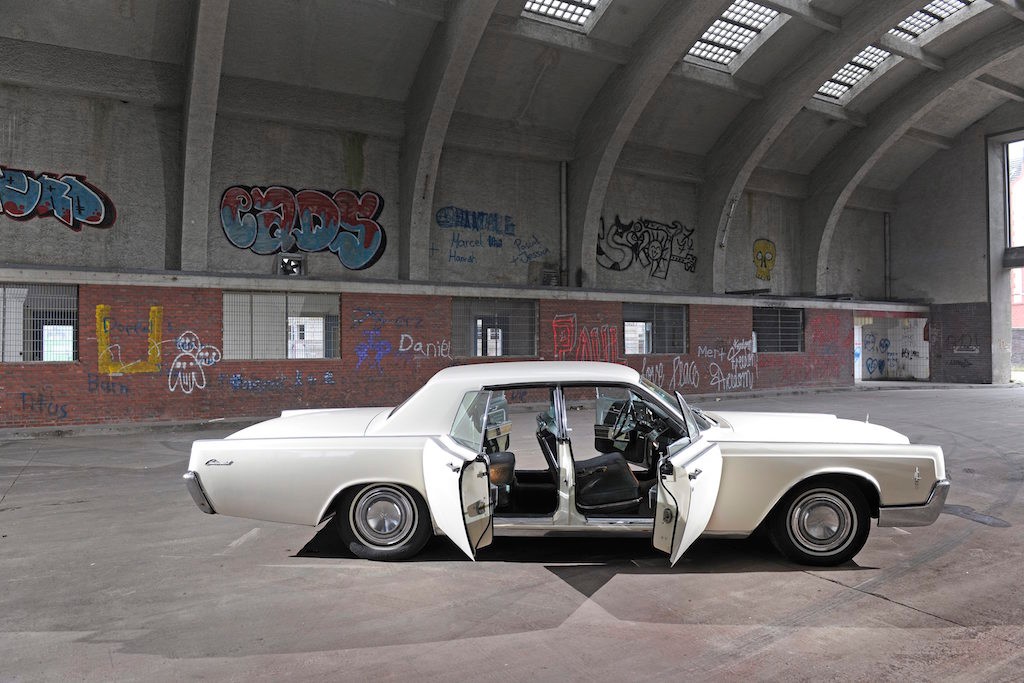 Lincoln Continental