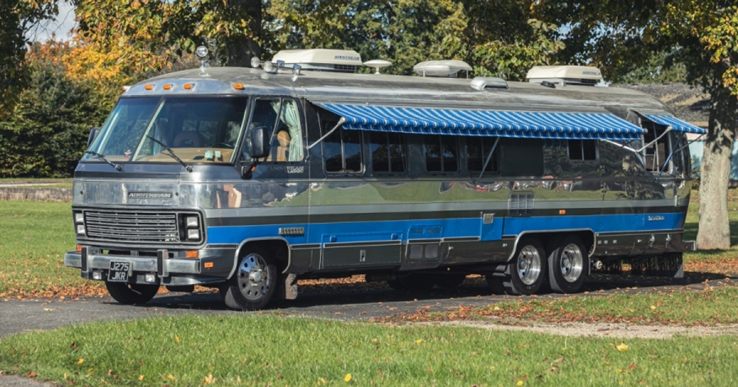 Airstream 350LE do kupienia na aukcji
