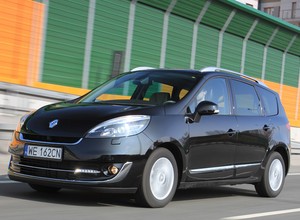 Renault Grand Scenic: mniejszy, ale nie słabszy