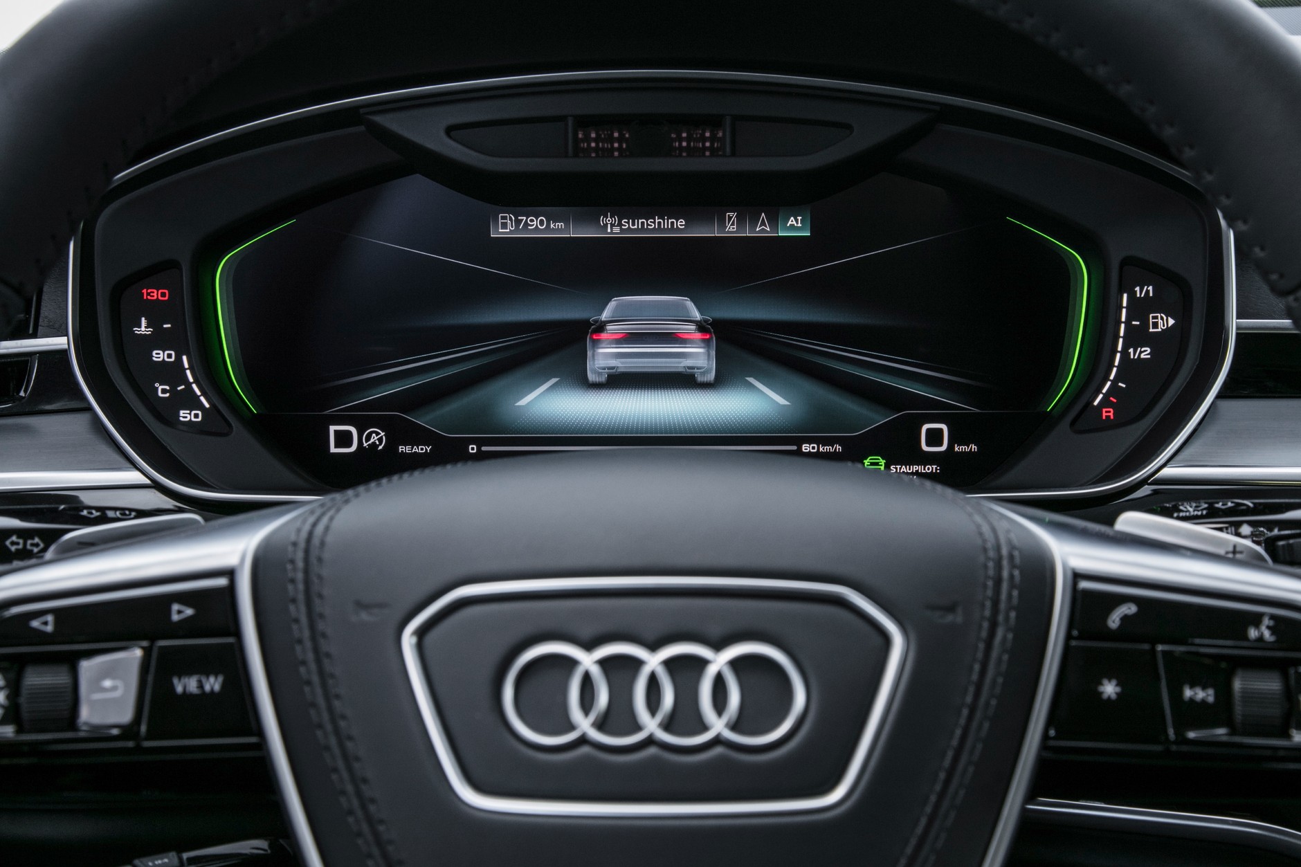 Audi A8 z pilotem do jazdy w korkach