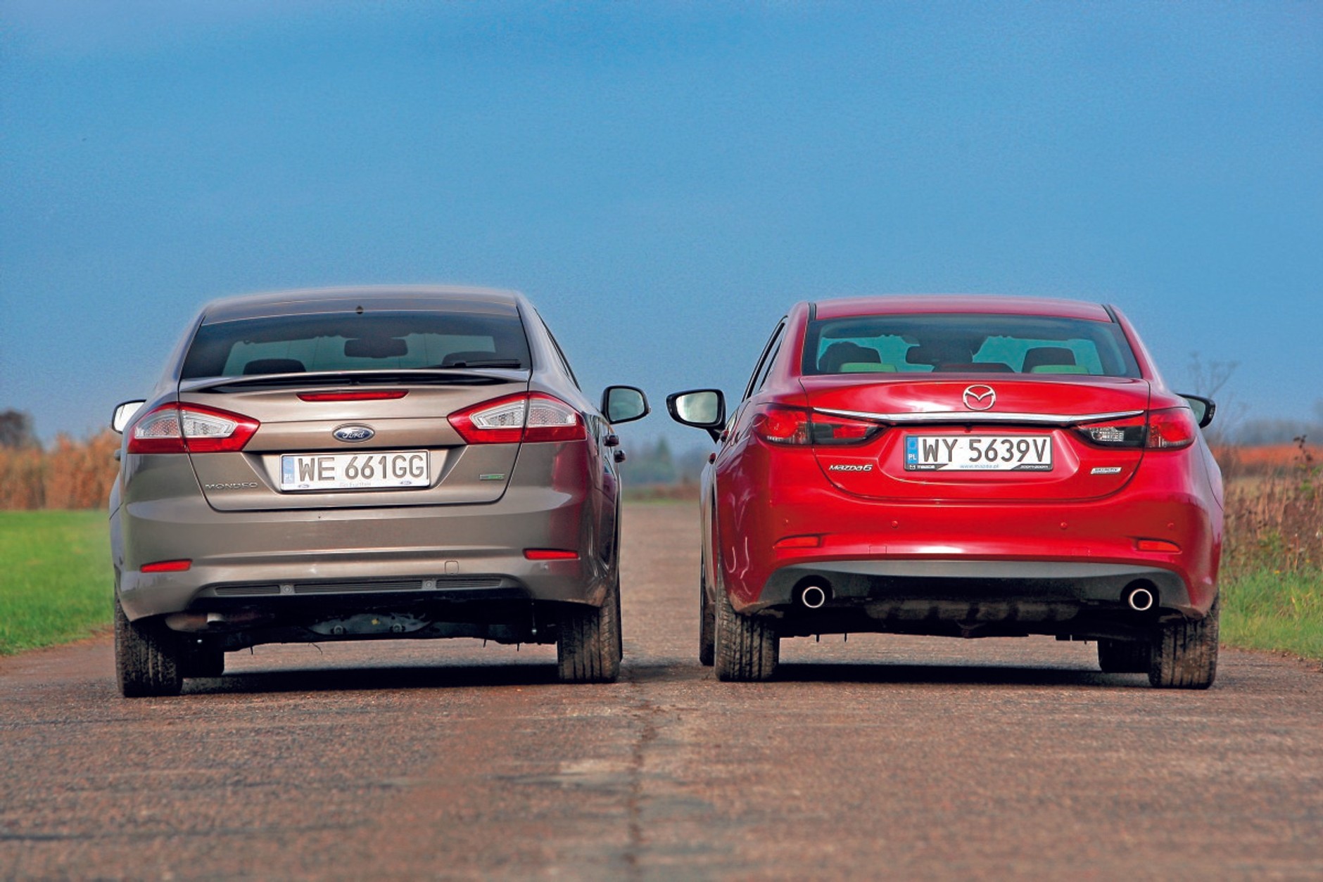 Mazda 6 2.0 Skyactiv-G, Ford Mondeo 1.6 EcoBoost