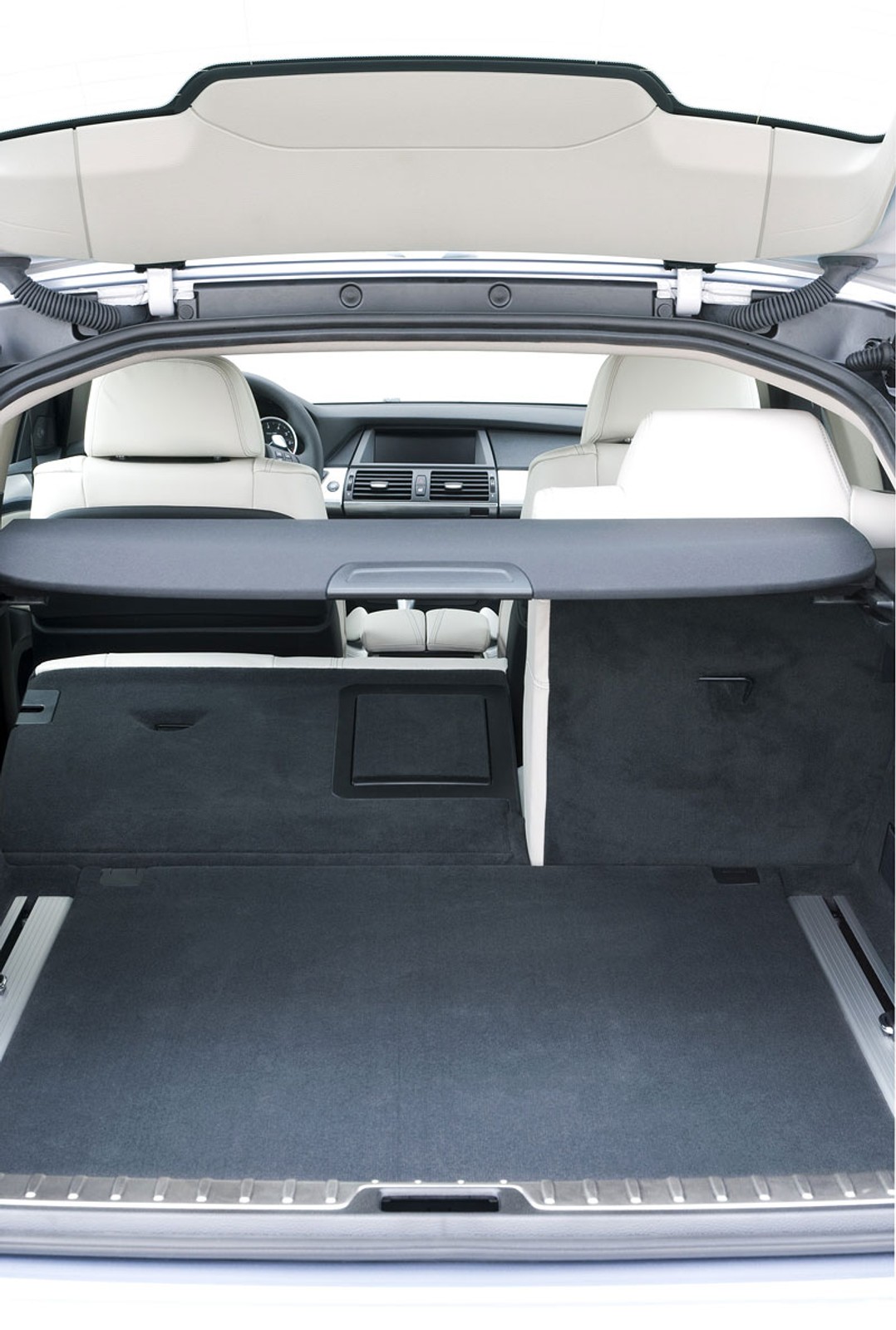 IAA Frankfurt 2009: BMW ActiveHybrid X6: V8 + 2 silniki elektryczne = pierwszy niemiecki full-hybrid