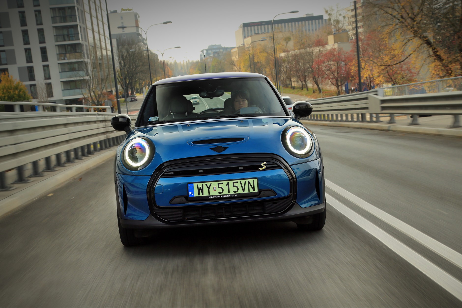 MINI Cooper SE (2021 r., lifting)