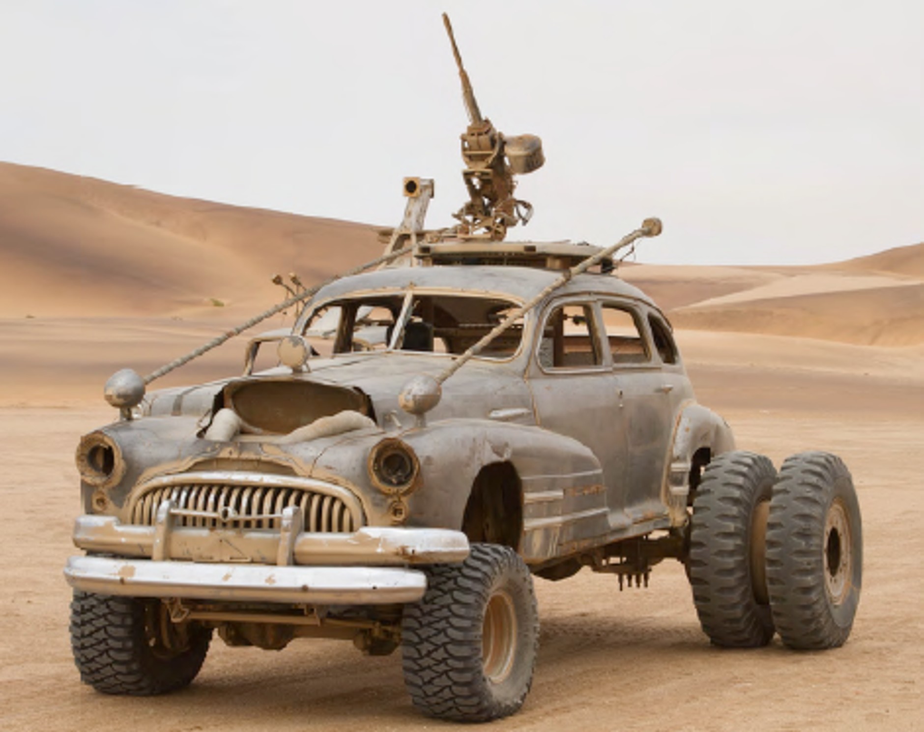 Samochody z filmu Mad Max: Fury Road sprzedawane na aukcji