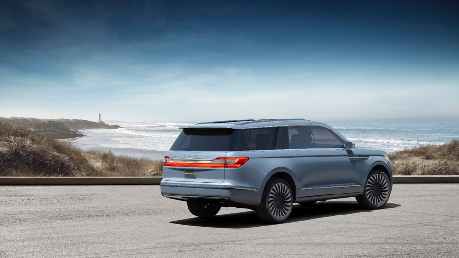 Lincoln Naviagtor Concept