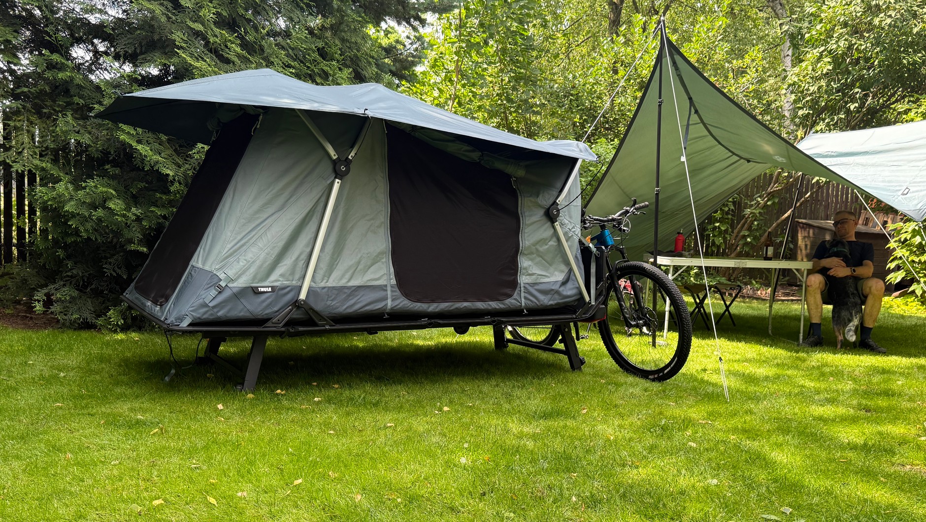 Namiot do wożenia na haku – Thuile Outset