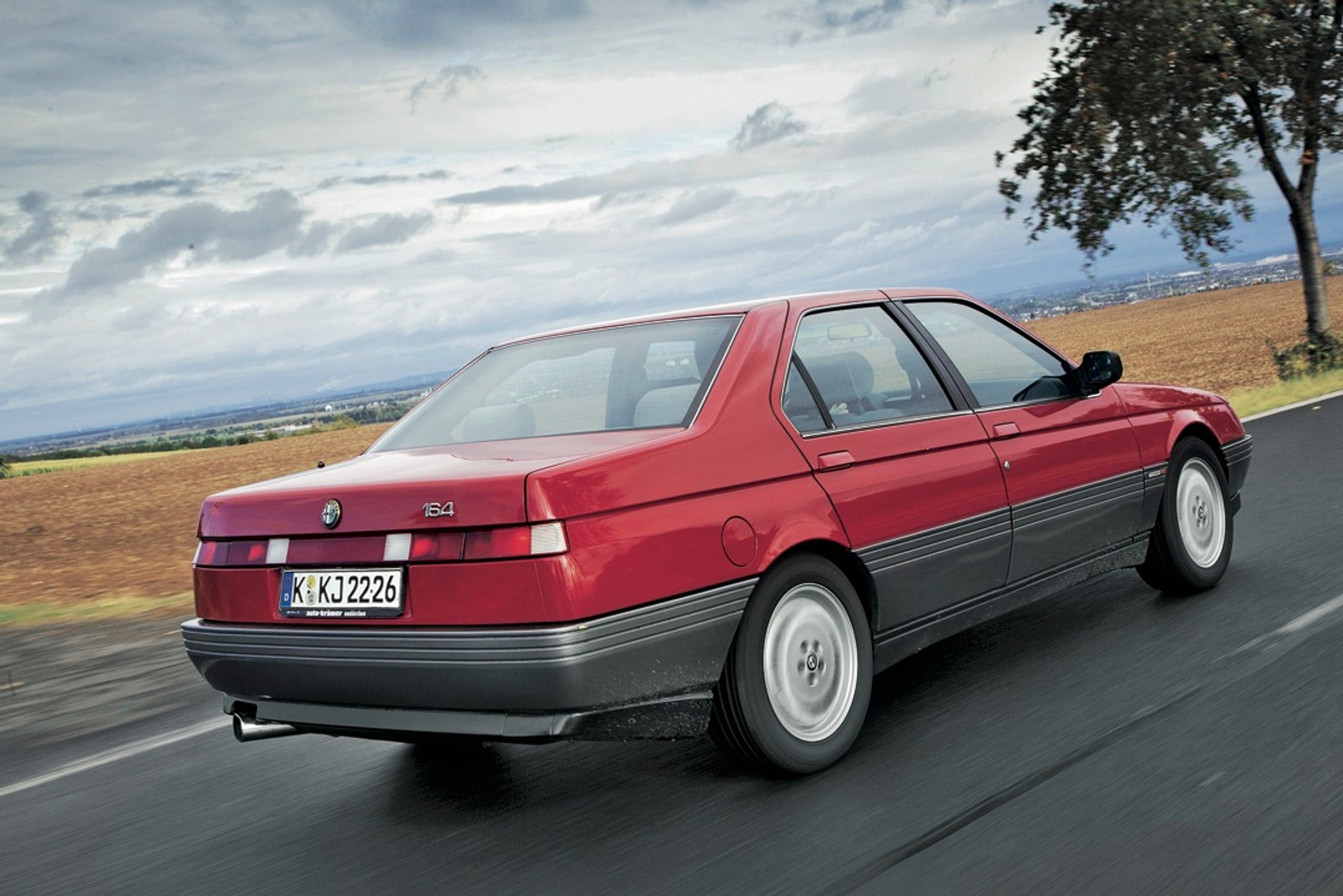 Alfa Romeo 164