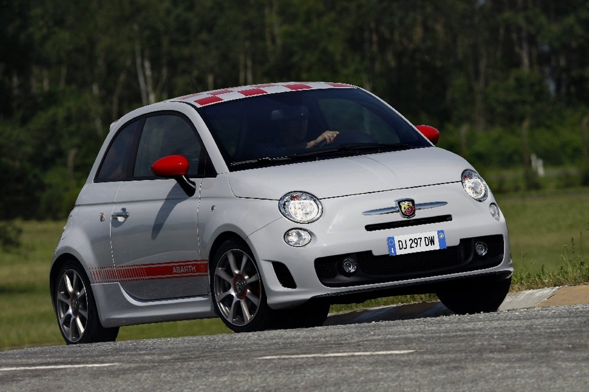 500 Abarth - Legenda wróciła na tor