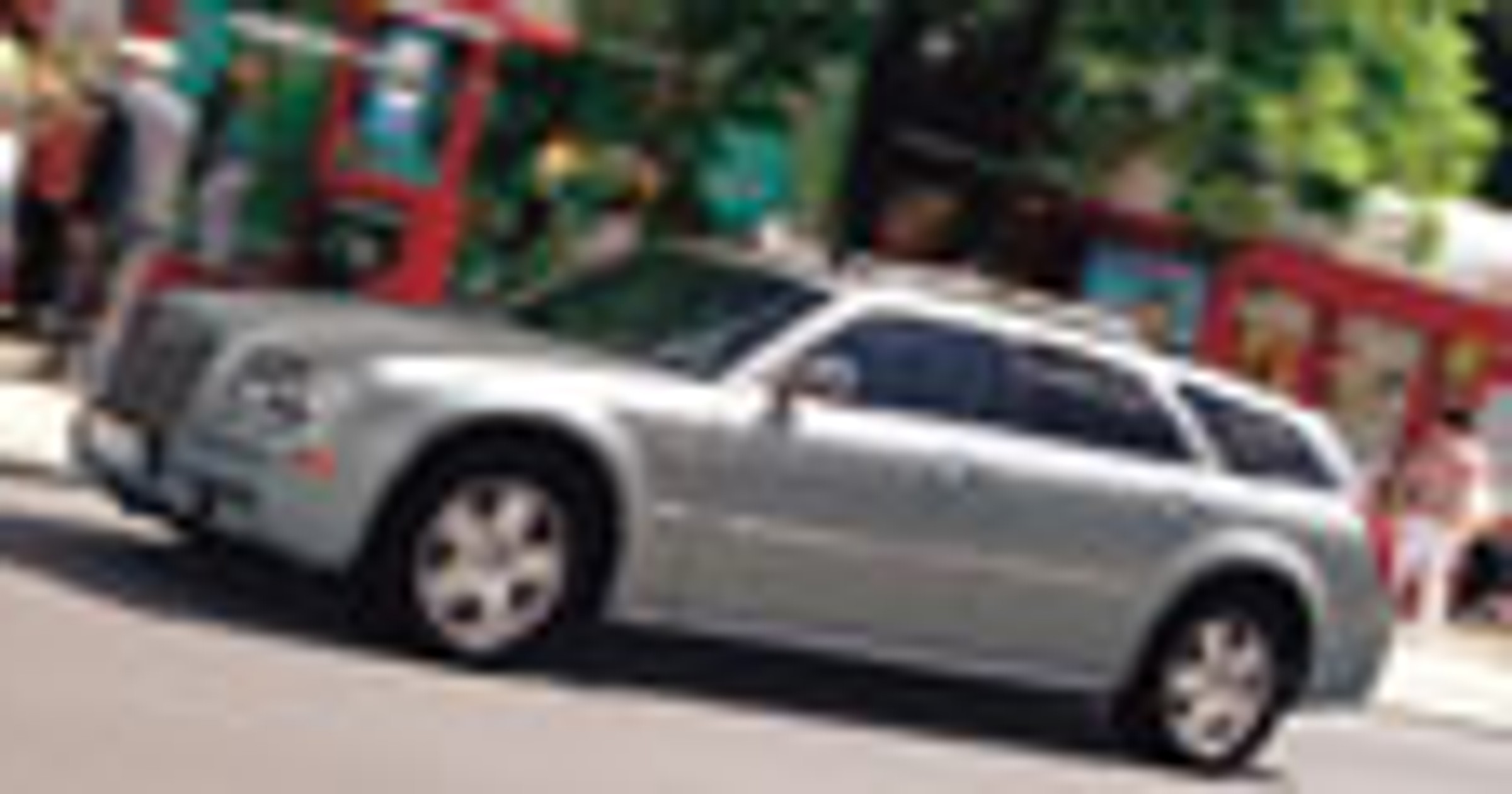 Chrysler 300C Touring 5.7 Hemi - Amerykańska alternatywa