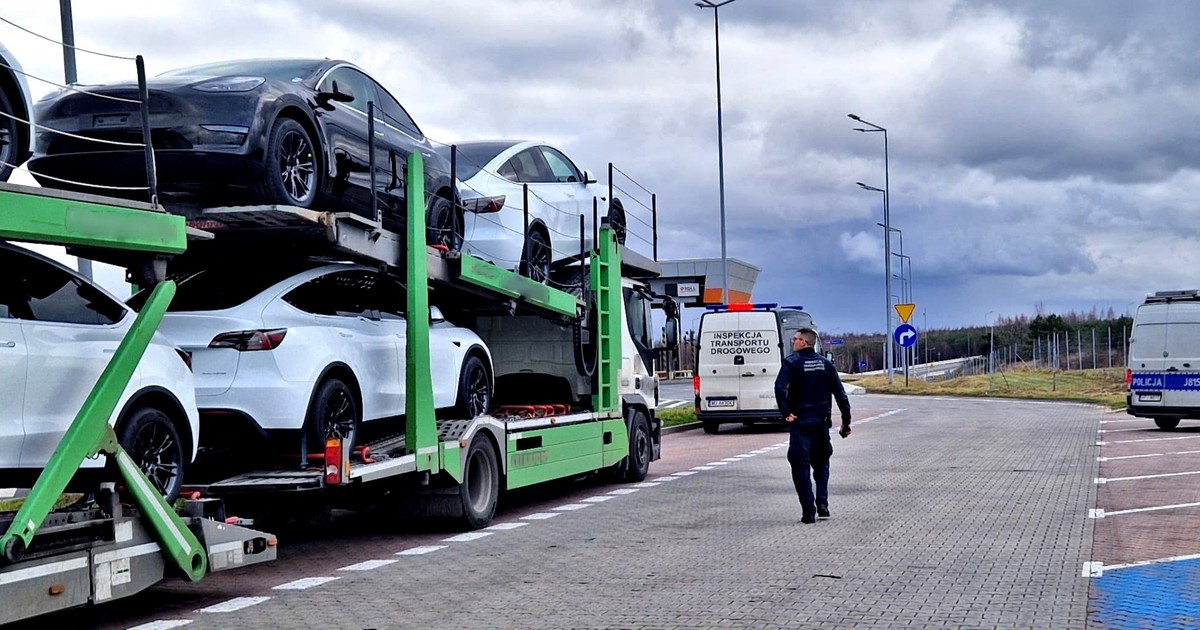 Kierowca autostransportera miał 0,32 promila
