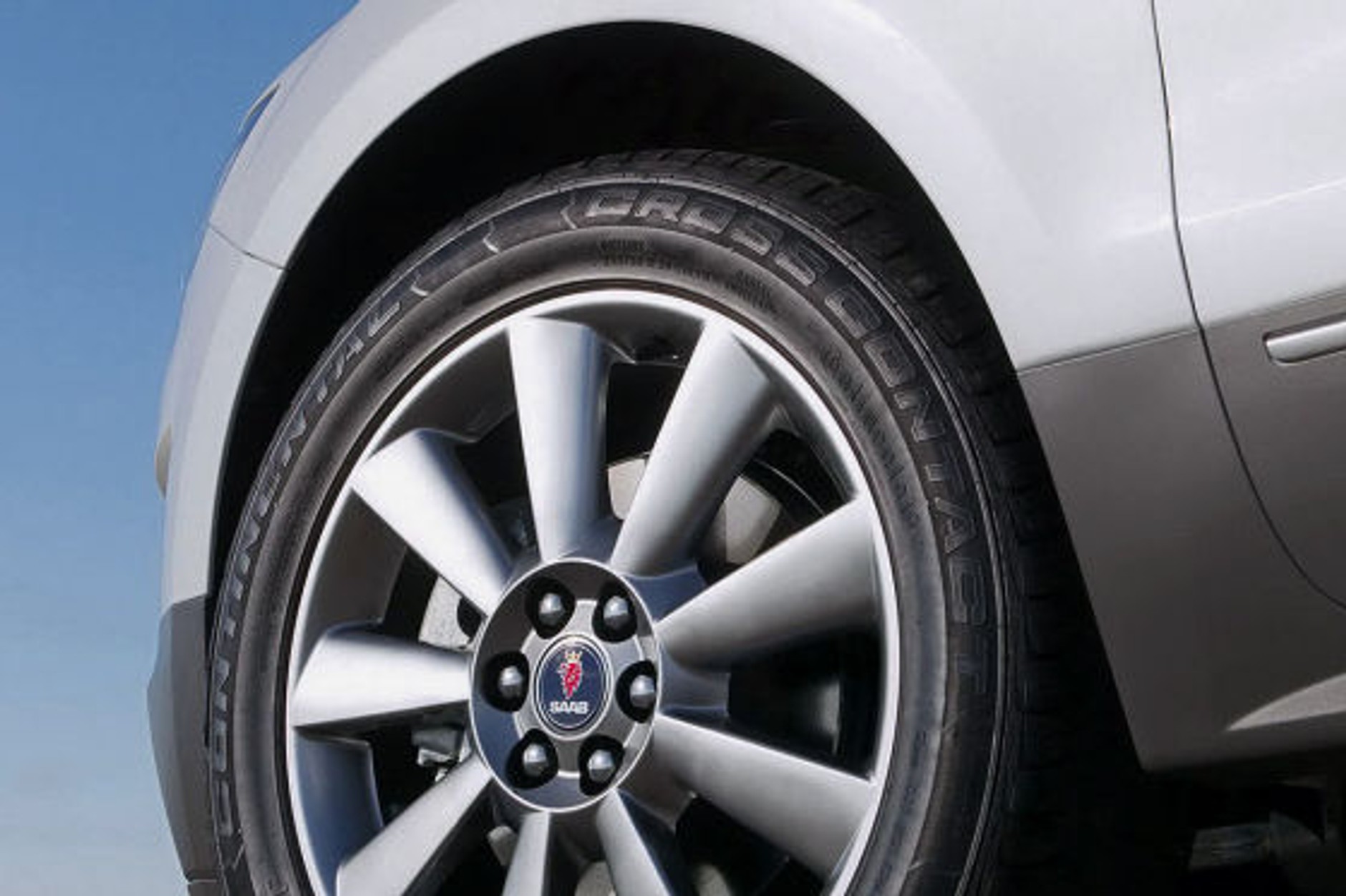 Saab 9-4X: Los Angeles 2010