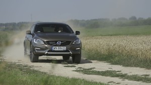 Za ładne na dziurawe drogi - test Volvo V60 Cross Country