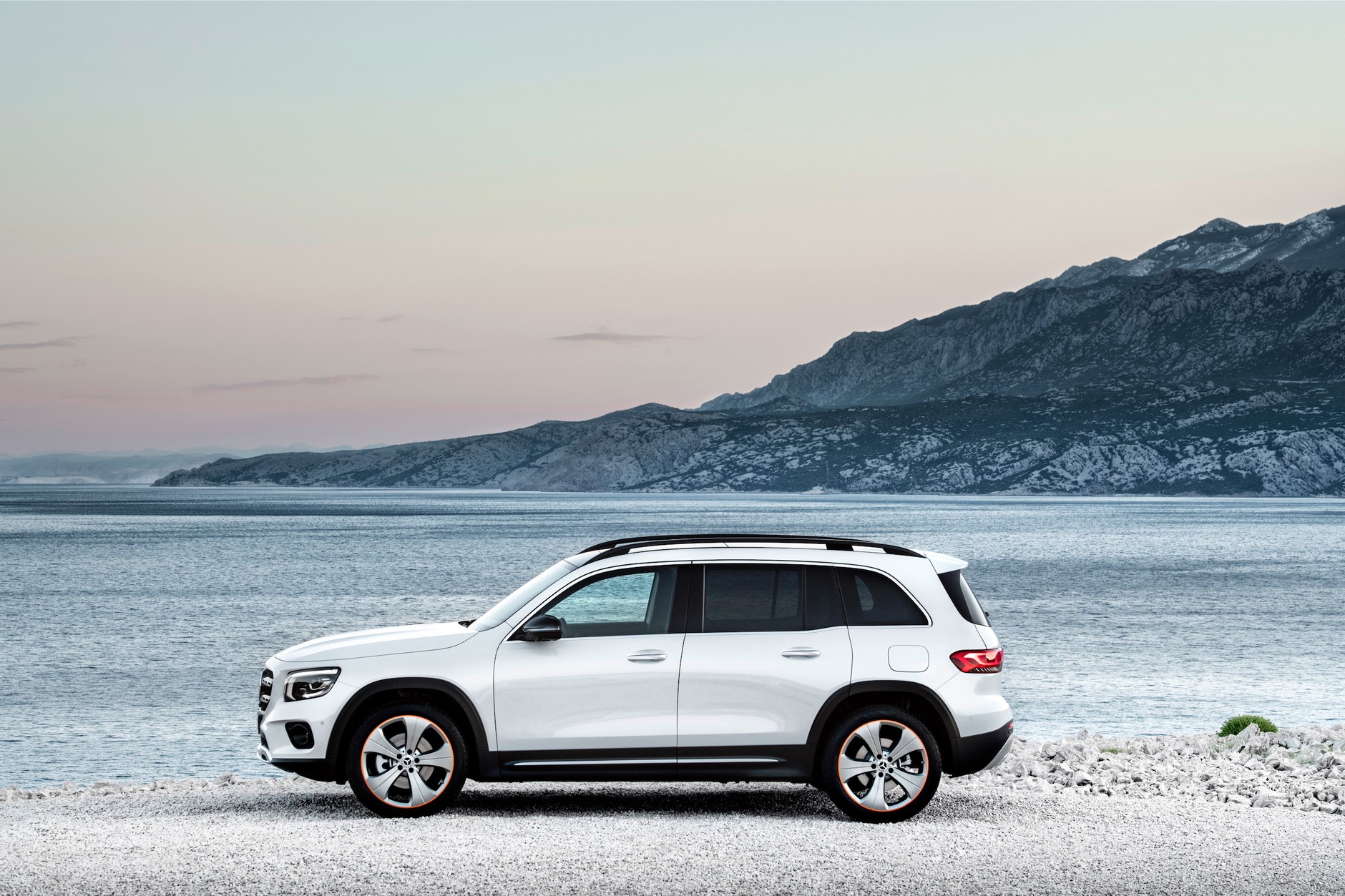 Mercedes GLB