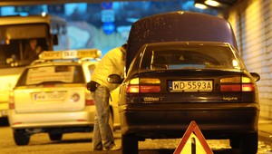 Awaria w tunelu, na wiadukcie lub na moście: Nie tamuj ruchu!