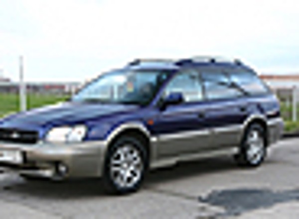 Subaru Legacy Outback 2.5 - Bez problemów, ale drogo