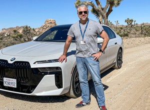 Jeździłem najnowszą elektryczną limuzyną BMW i przyznam, że potrafi zachwycić