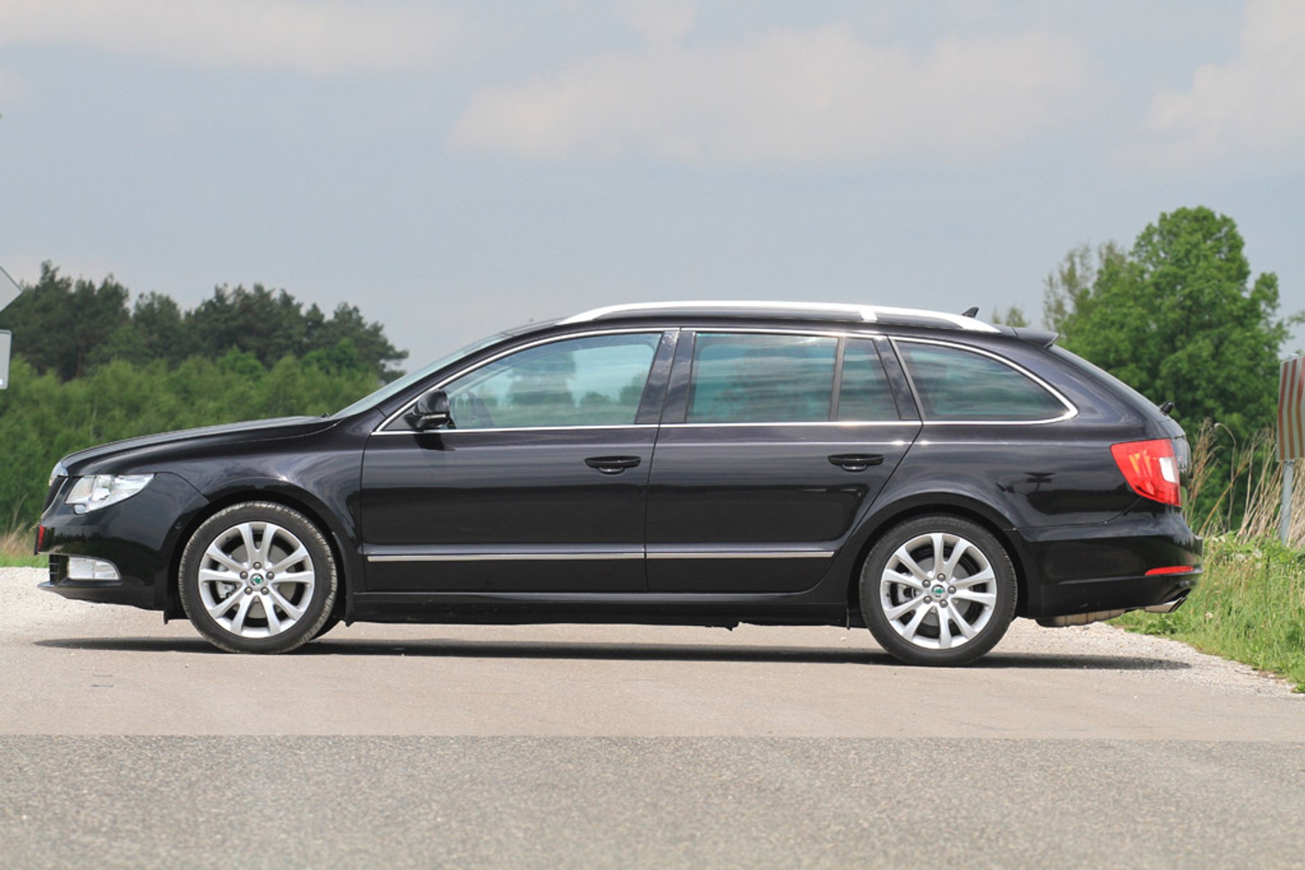 Skoda Superb II Combi: limuzyna dla amatorów komfortowej przestrzeni