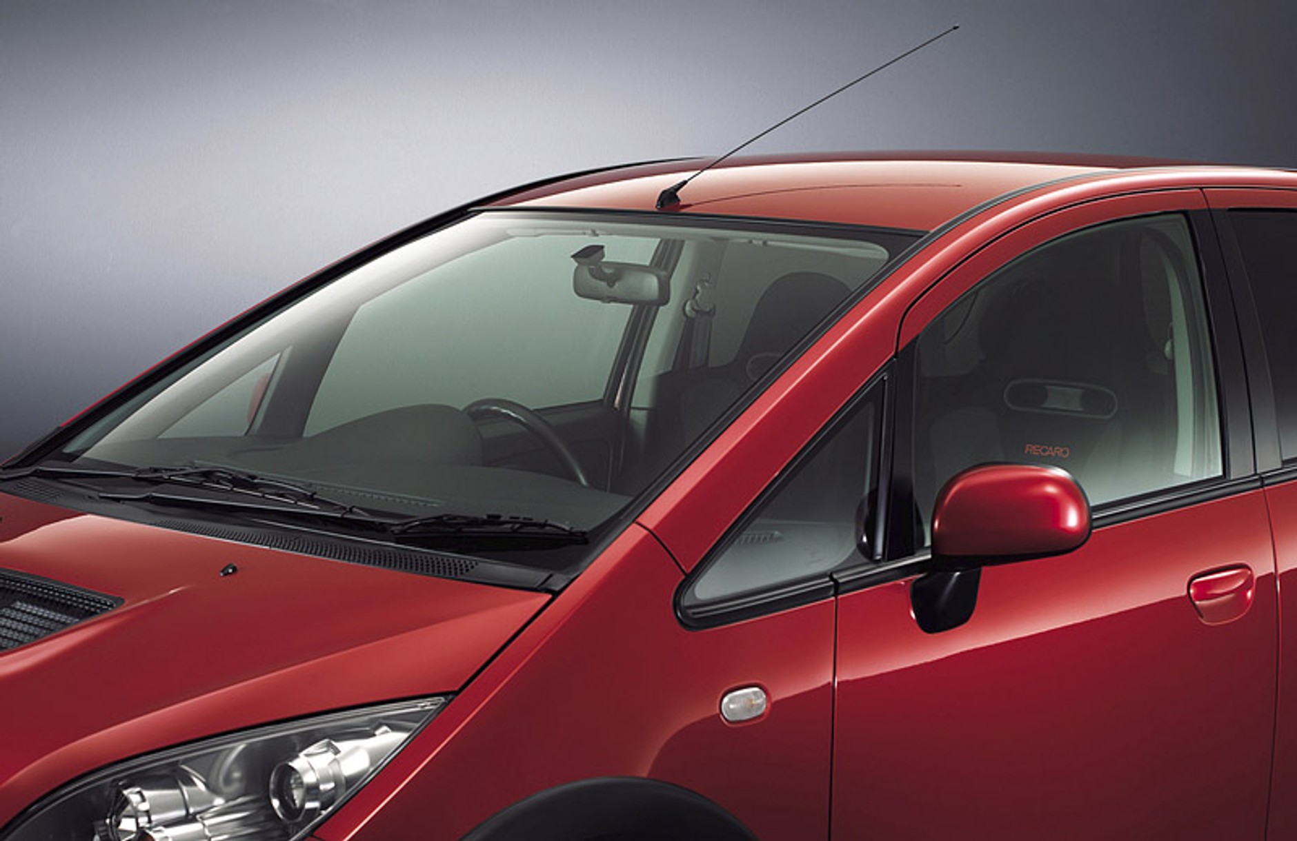 Mitsubishi Colt Ralliart Version-R Recaro Edition – naładowany Colt