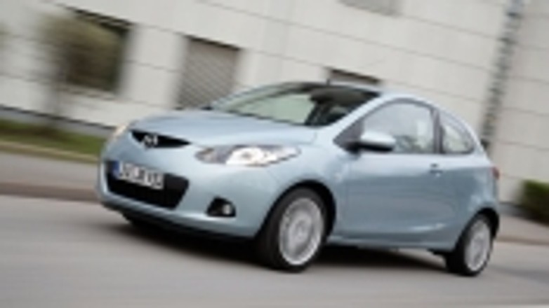 Mazda2: nowe wersje