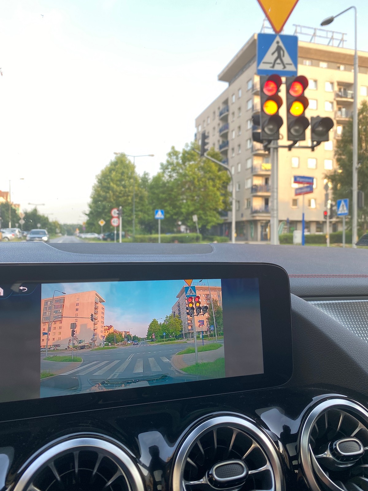 Mercedes EQA 250 (2021)