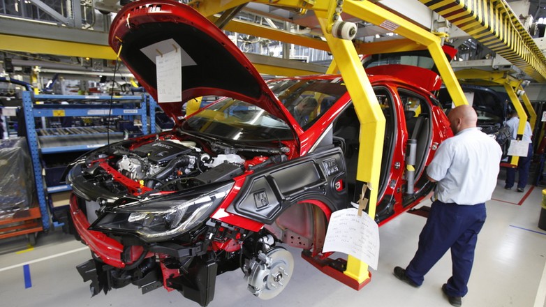 Opel Astra - rozpoczecie produkcji w Gliwicach