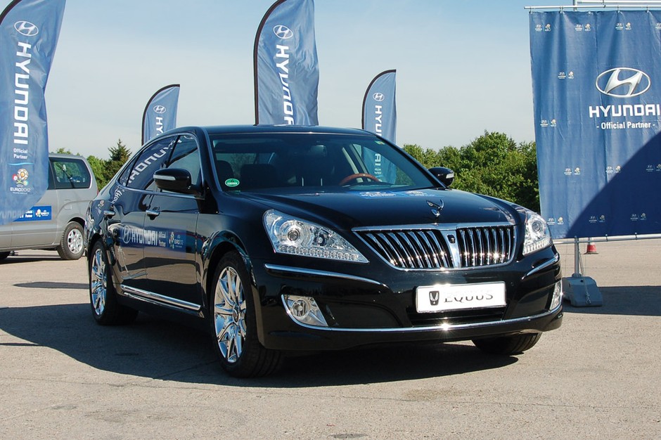 Equus: limuzyna Michela Platiniego na Euro 2012