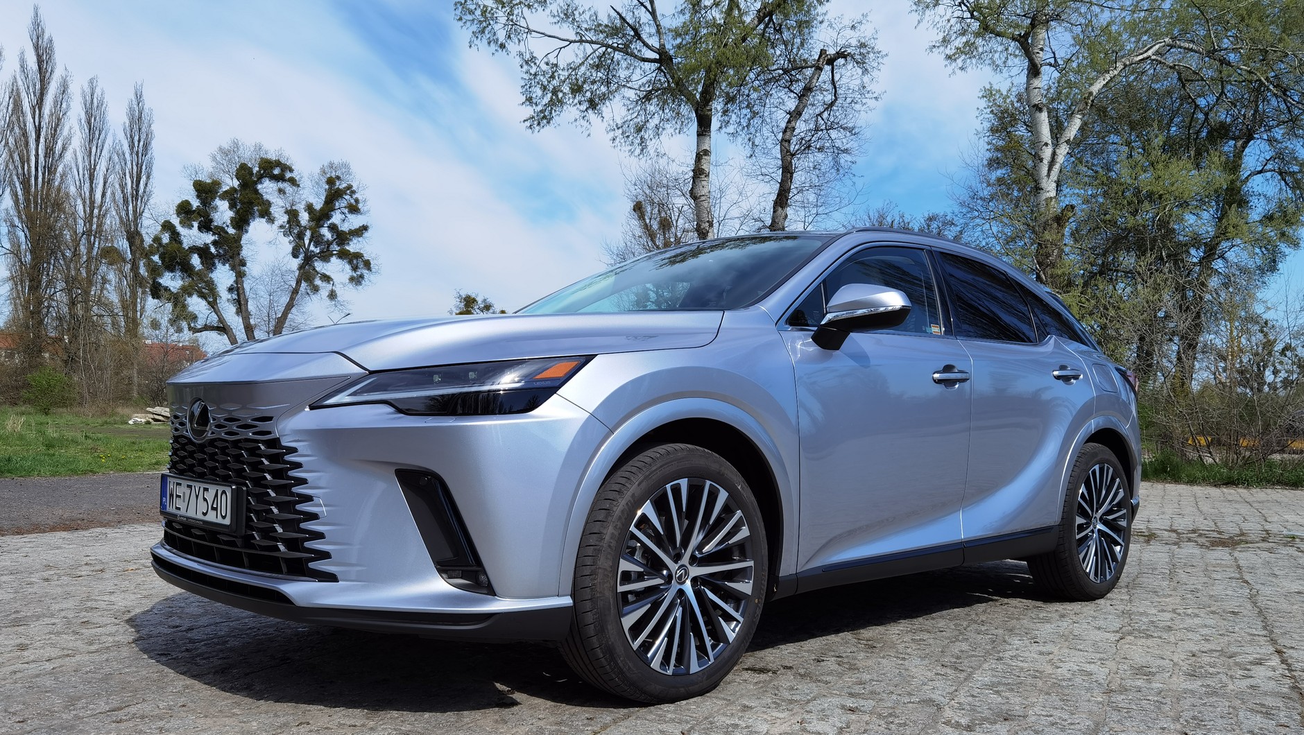 Najnowszy Lexus RX