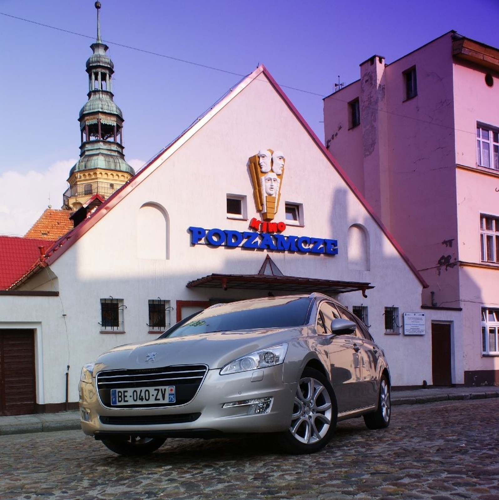 Peugeot 508 1.6 THP: lew rusza na polowanie